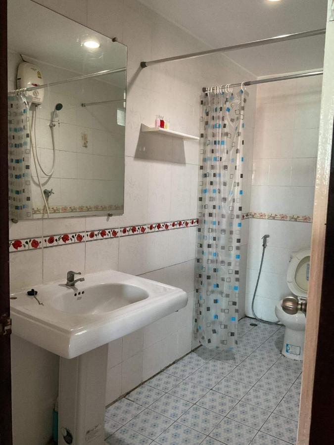 Zappa Guesthouse Pattaya Luaran gambar