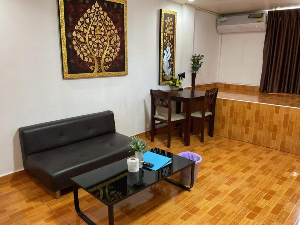 Zappa Guesthouse Pattaya Luaran gambar